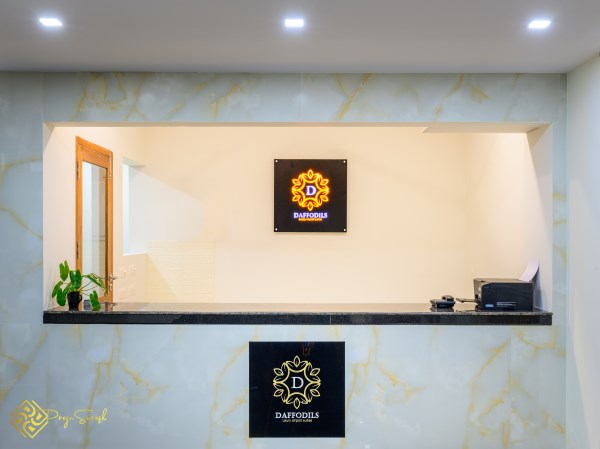 Daffodils Luxury Airport Suites image