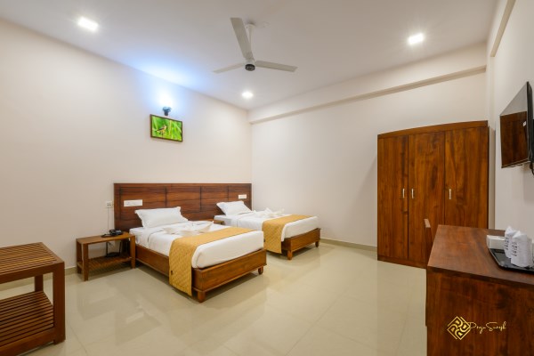 Daffodils Luxury Airport Suites image