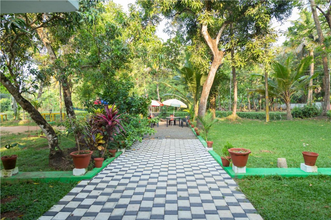 Aqualillies Waterfront Heritage Homestay image