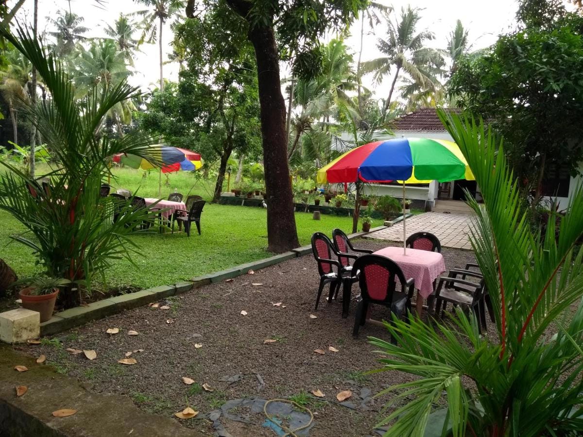 Aqualillies Waterfront Heritage Homestay image