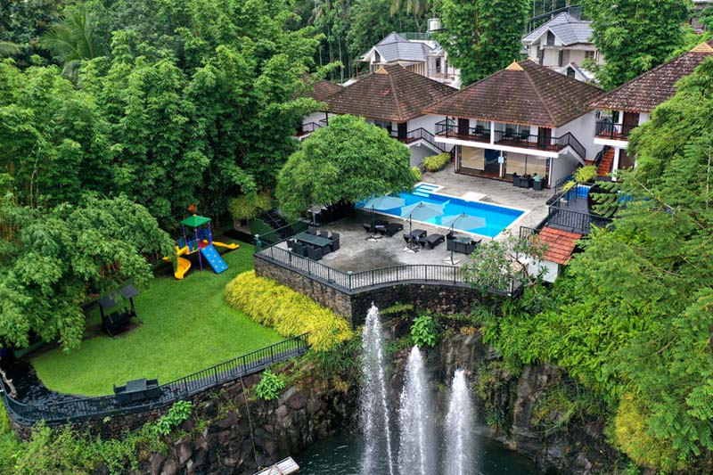 Athirappilly Green Trees Resort