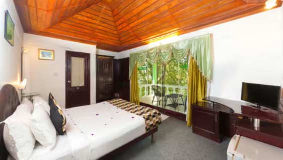 Super Deluxe Room