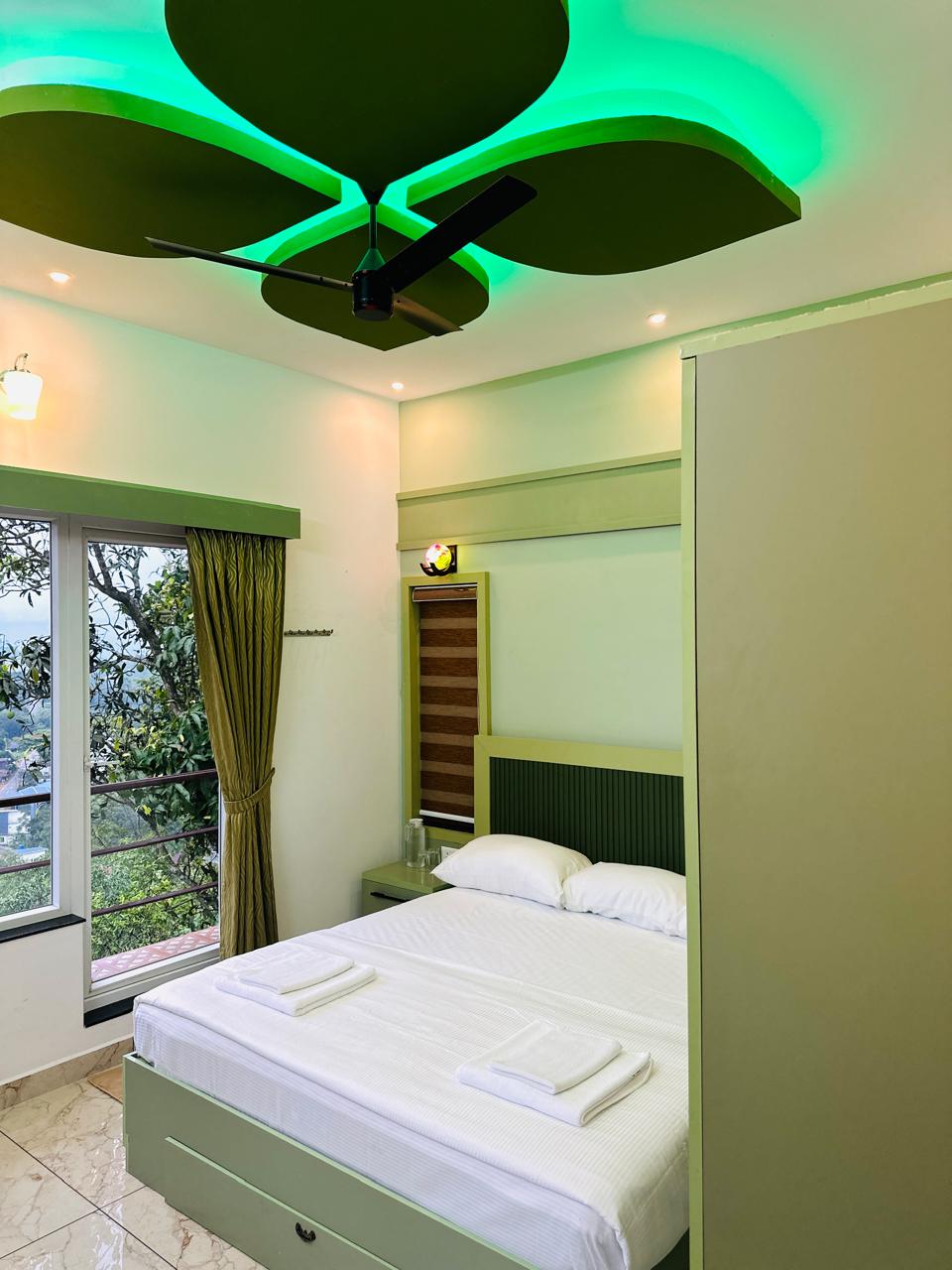 Greenshore Villa Vagamon image