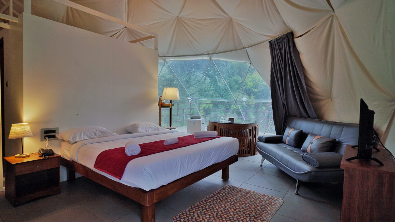 Kanthalloor Moments Private Villa
