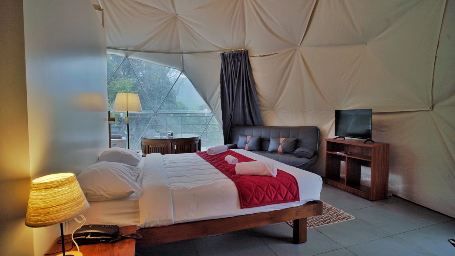 Kanthalloor Moments Private Villa