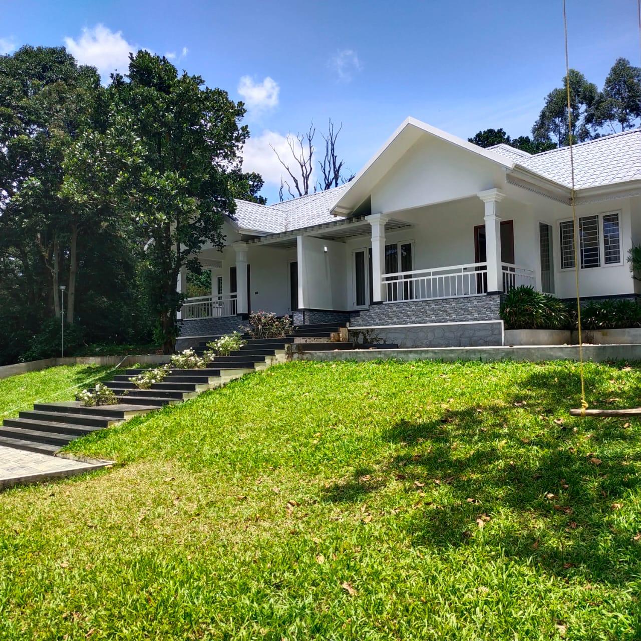 Kanthalloor Moments Private Villa