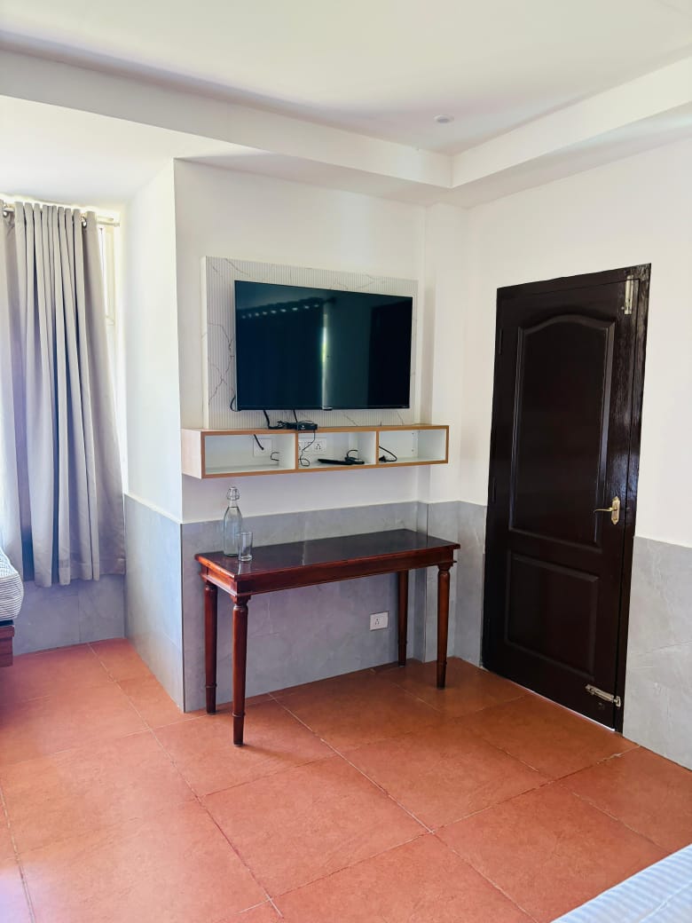 Shola Heaven Resort Kanthalloor image