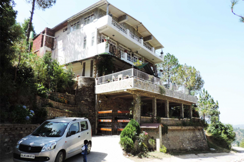 Club Ten Front