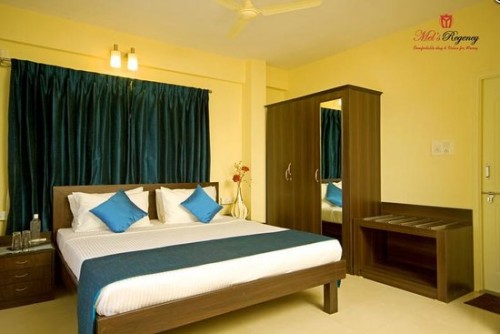 MELS REGENCY HOTEL