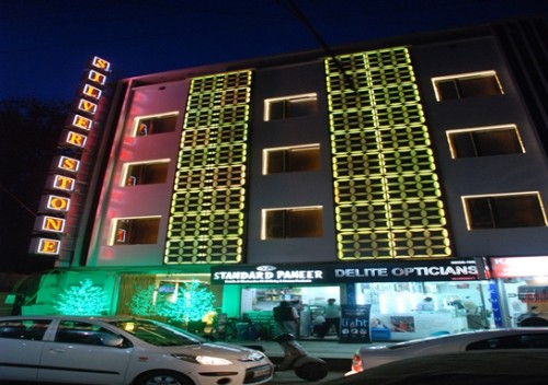 Hotel SilverStone