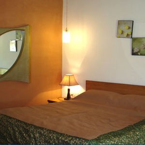 Bed room