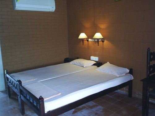 Bed room